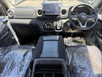 CARAVAN van 4WD