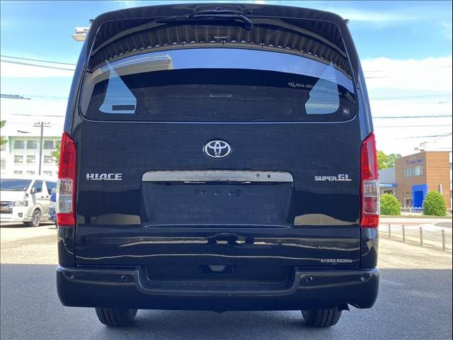 HIACE van 4WD
