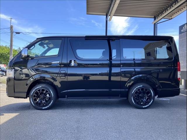 HIACE van 4WD