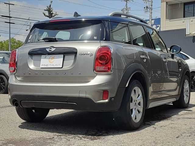BMW MINI COOPER D CROSSOVER