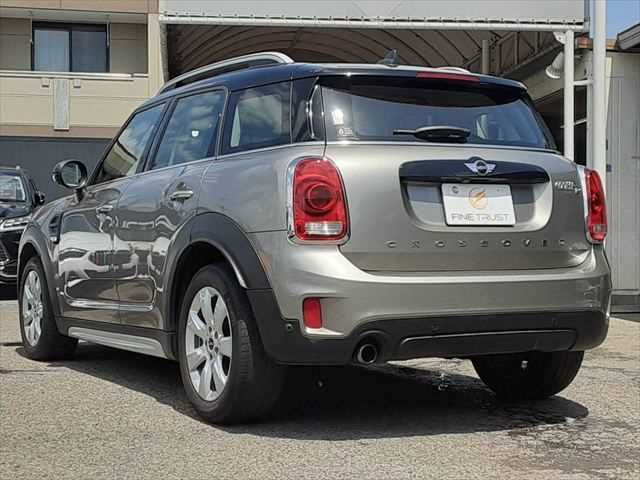 BMW MINI COOPER D CROSSOVER