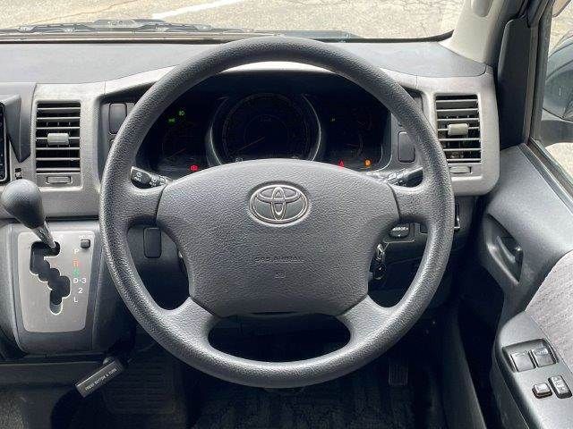 HIACE van 2WD