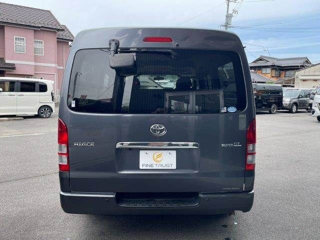 HIACE van 2WD