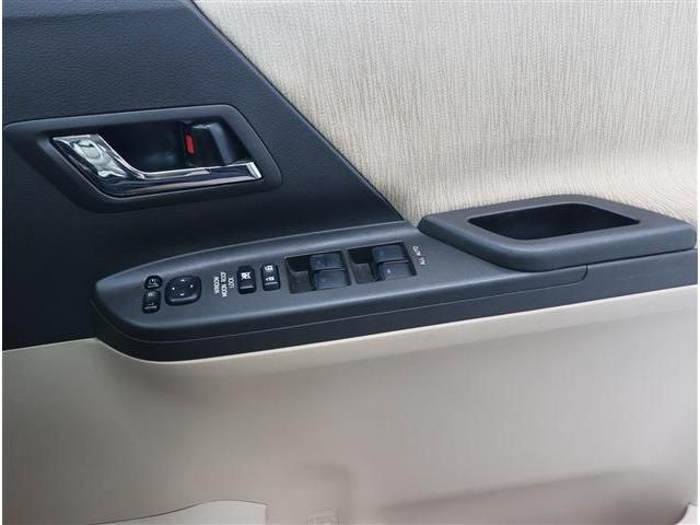ALPHARD hybrid 4WD