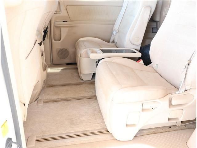 ALPHARD hybrid 4WD