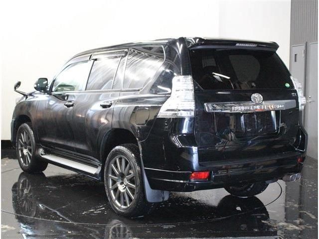 LANDCRUISER PRADO