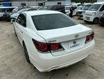 CROWN sedan
