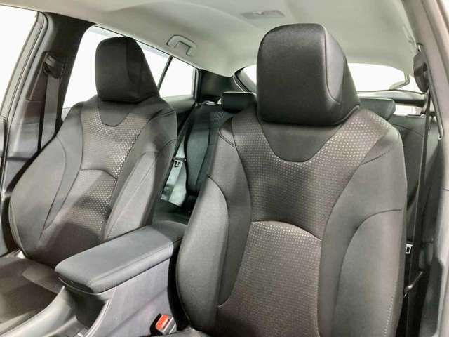 PRIUS 4WD