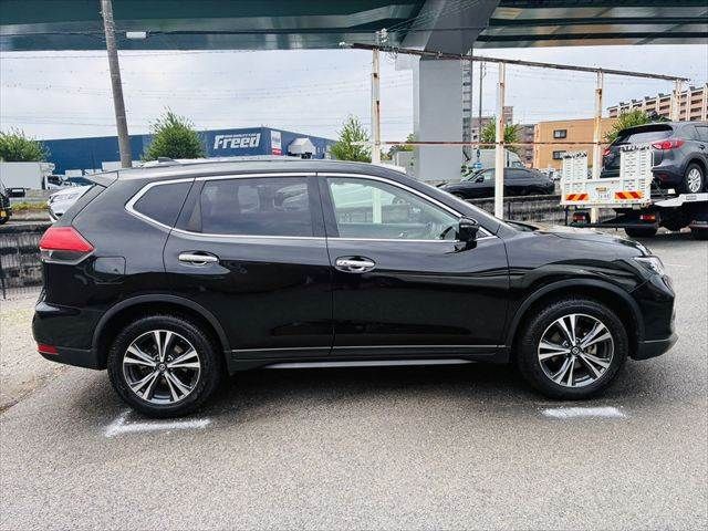 X-TRAIL 4WD