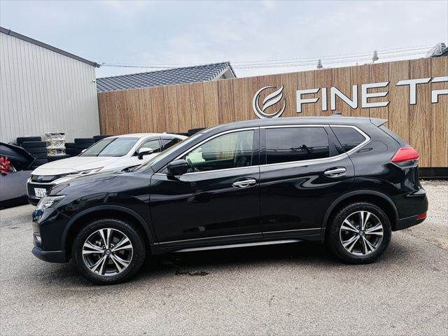 X-TRAIL 4WD