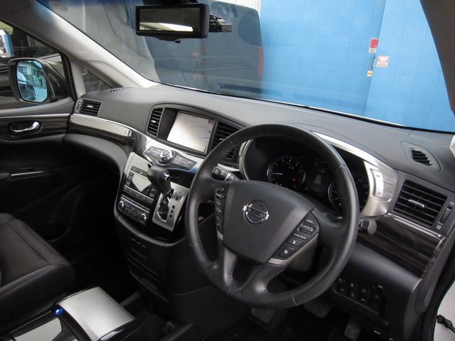 ELGRAND  4WD