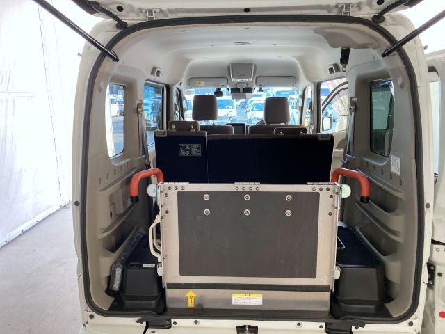 NV100 CLIPPER RIO