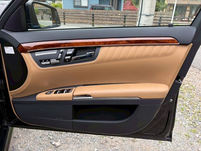 MERCEDES BENZ S class