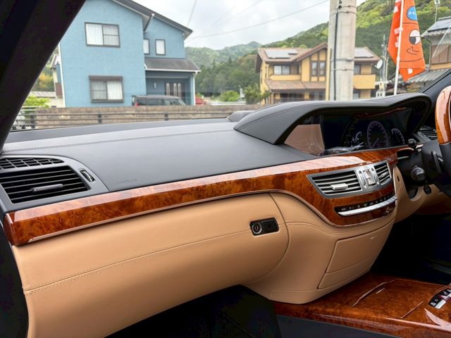 MERCEDES BENZ S class