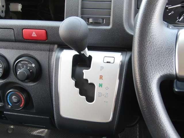 HIACE van 2WD