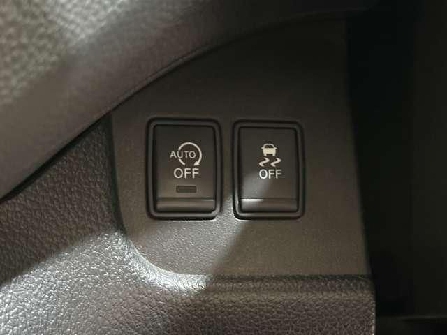 SERENA S-HYBRID 4WD