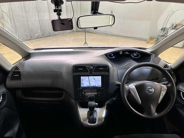 SERENA S-HYBRID 4WD