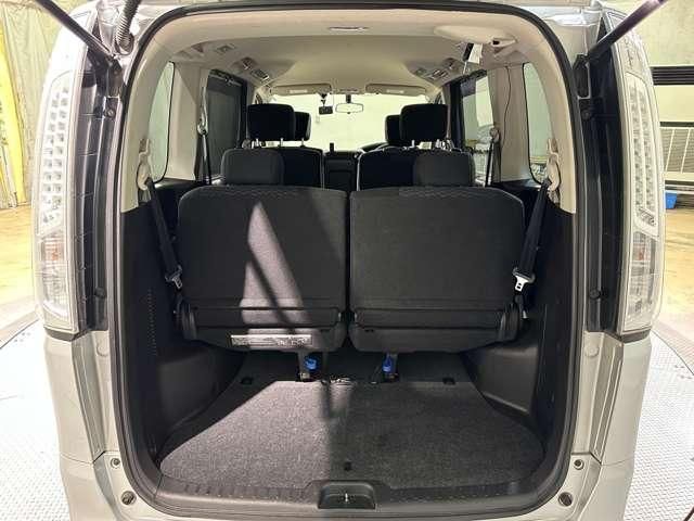 SERENA S-HYBRID 4WD