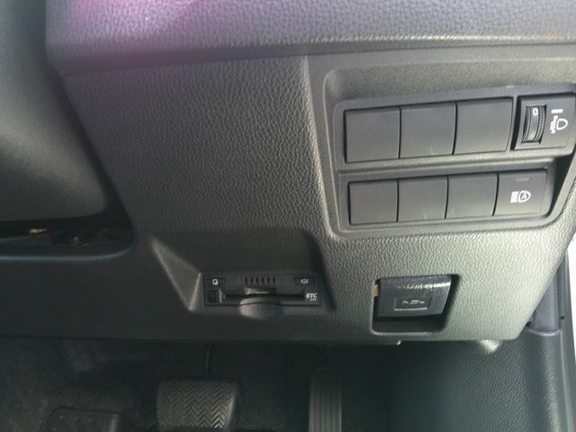 YARIS HYBRID