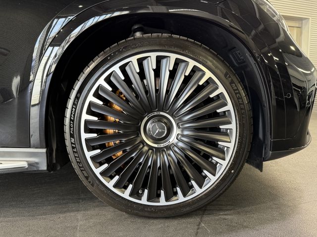 MERCEDES AMG EQE SUV