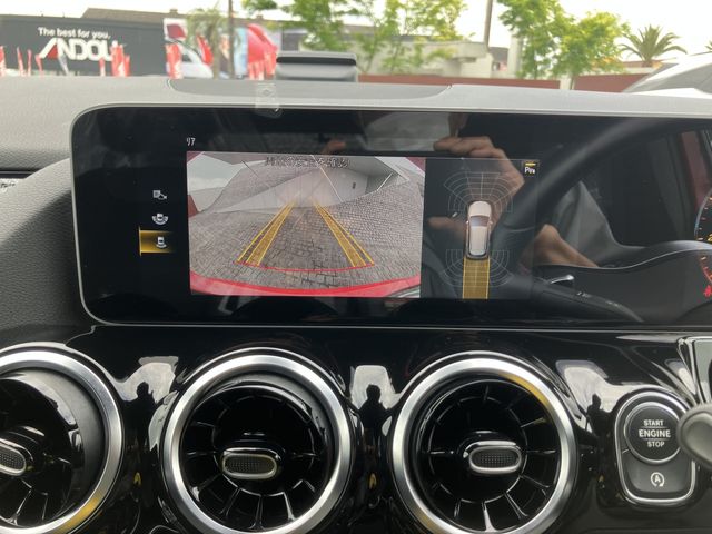 MERCEDES BENZ B class