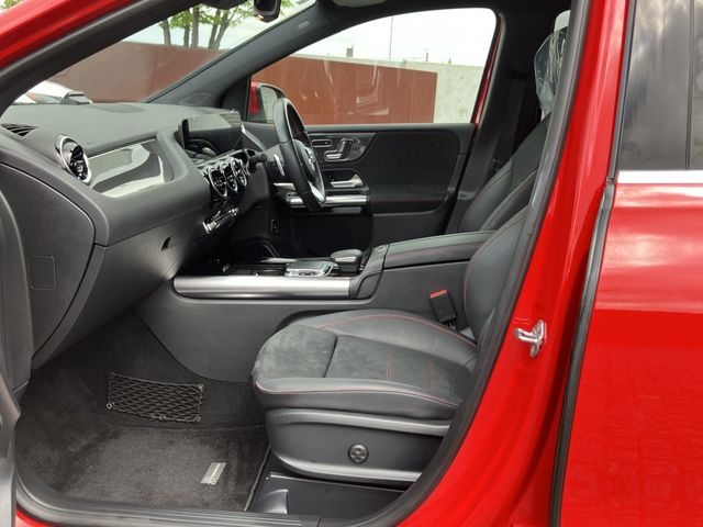 MERCEDES BENZ B class
