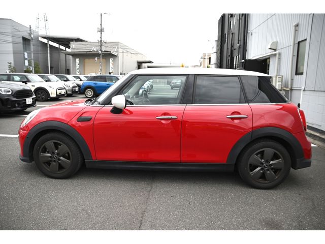 MINI COOPER D 5DOOR