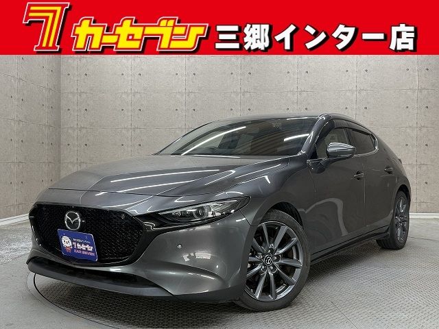 MAZDA3 FASTBACK