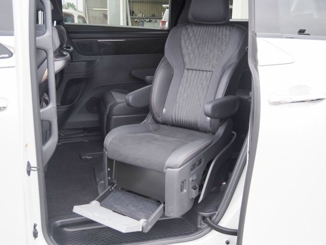 ALPHARD hybrid 4WD