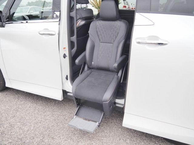 ALPHARD hybrid 4WD