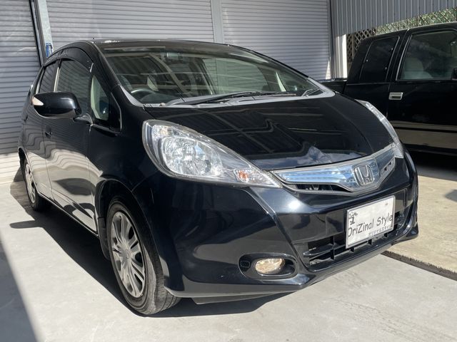 FIT HYBRID