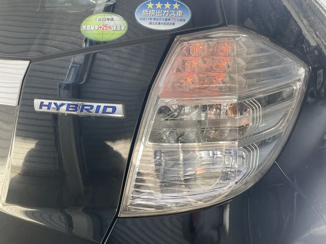 FIT HYBRID