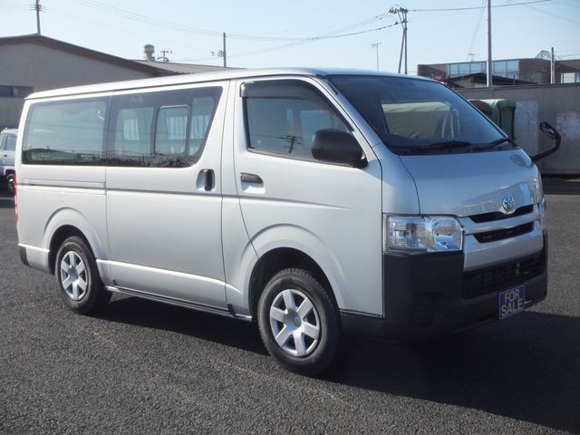 HIACE van 4WD