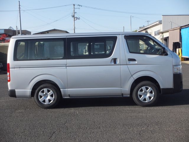HIACE van 4WD
