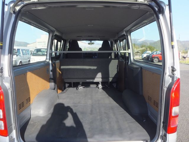 HIACE van 4WD