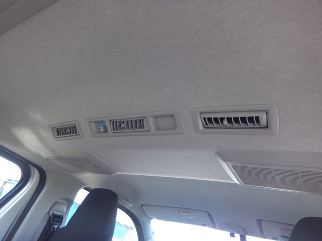 HIACE van 4WD