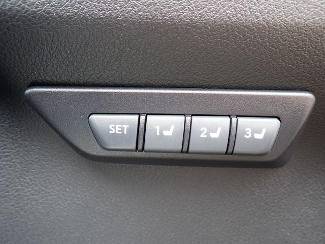 LEXUS NX300h