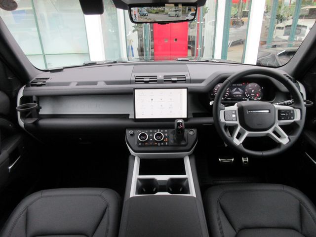 ROVER DEFENDER