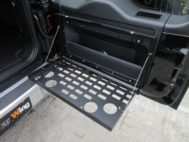 ROVER DEFENDER