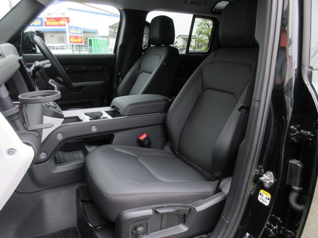ROVER DEFENDER