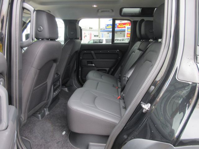 ROVER DEFENDER