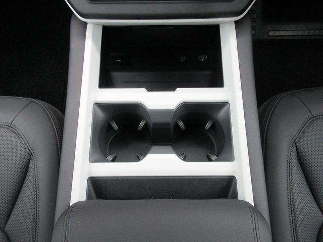 ROVER DEFENDER