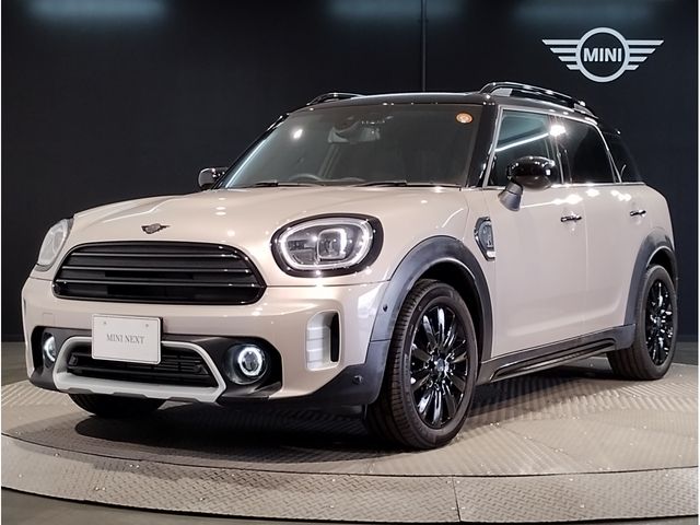 MINI COOPER D CROSSOVER