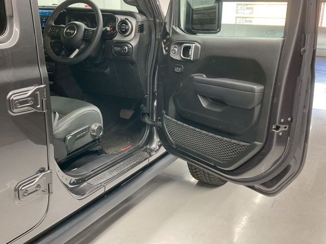 JEEP WRANGLER UNLIMITED