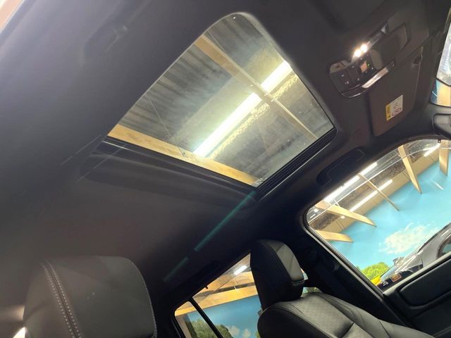 LANDCRUISER 250