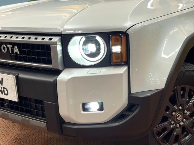 LANDCRUISER 250