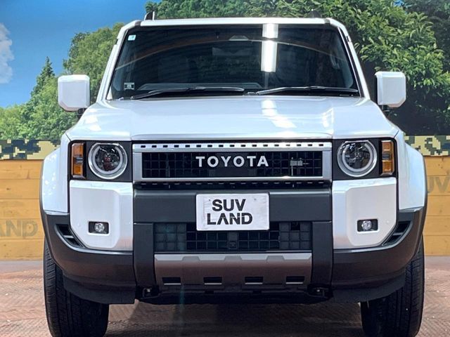 LANDCRUISER 250