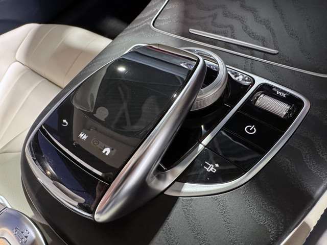 MERCEDES BENZ E class open