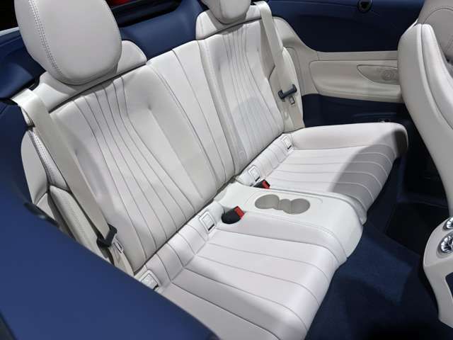 MERCEDES BENZ E class open