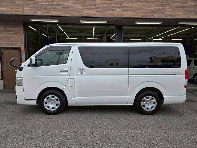 HIACE van 2WD